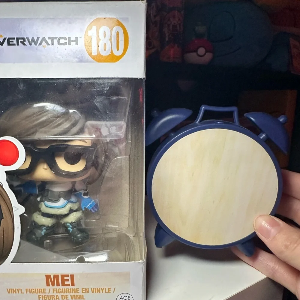 Small Desk Clock - Picture 6 of 6